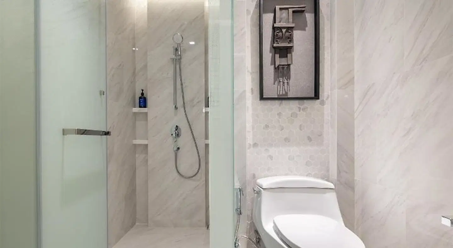 Eastin Grand Hotel Phayathai Badezimmer