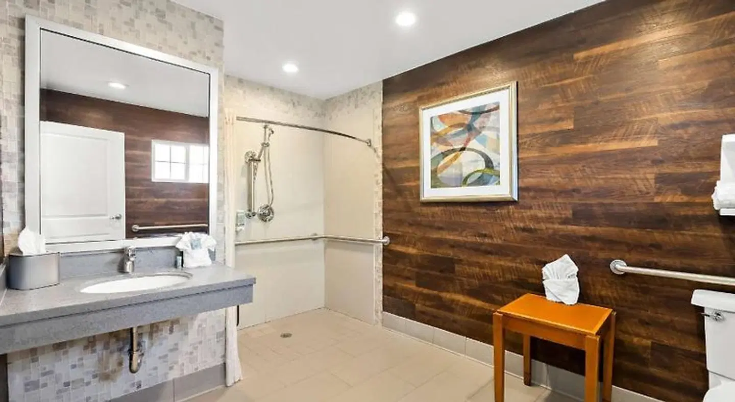 Best Western University Inn Santa Clara Badezimmer