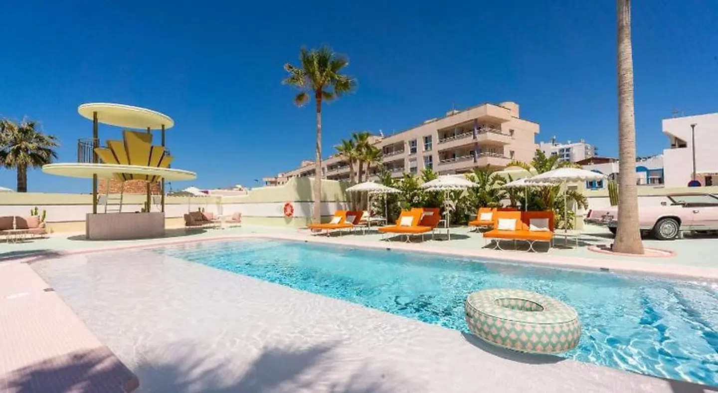 Grand Paradiso Ibiza OUTDOOR_POOL