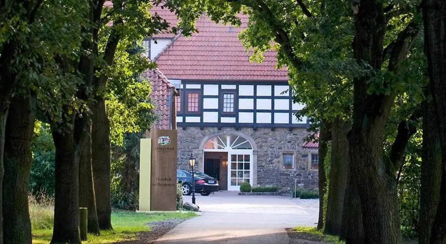 IDINGSHOF HOTEL & RESTAURANT EXTERIOR
