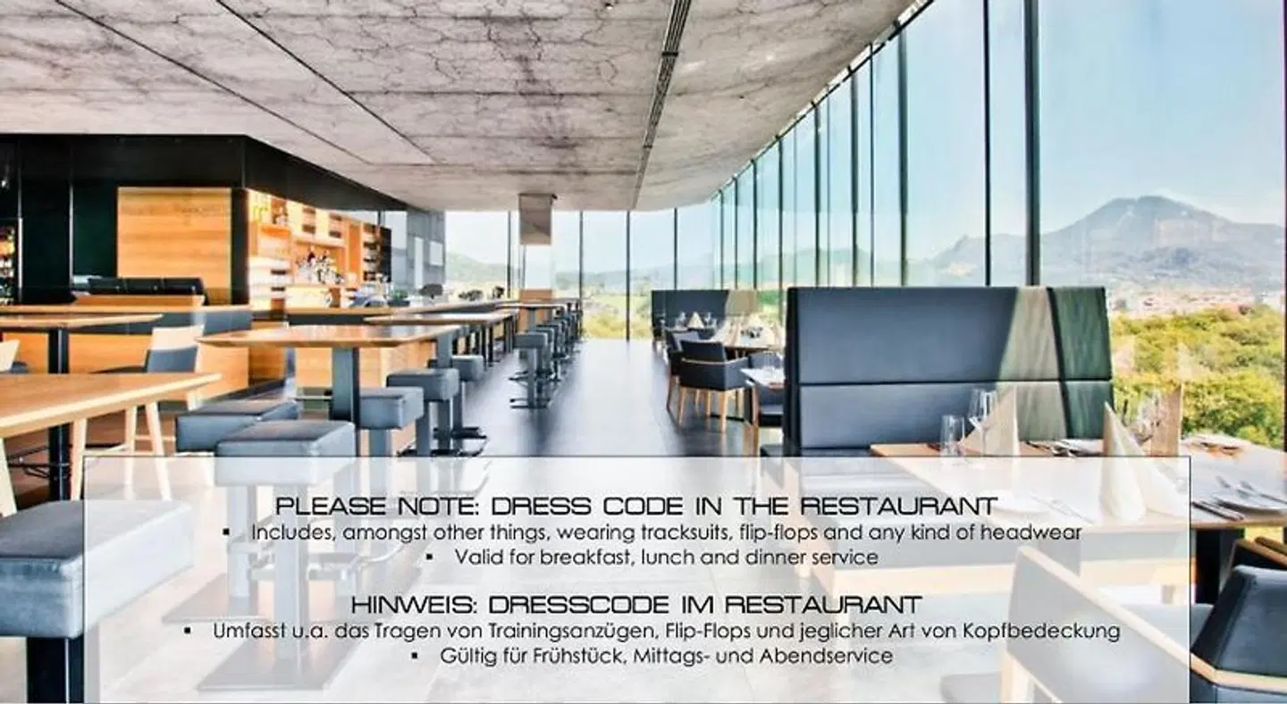 Cool Mama LOUNGE_LOBBY