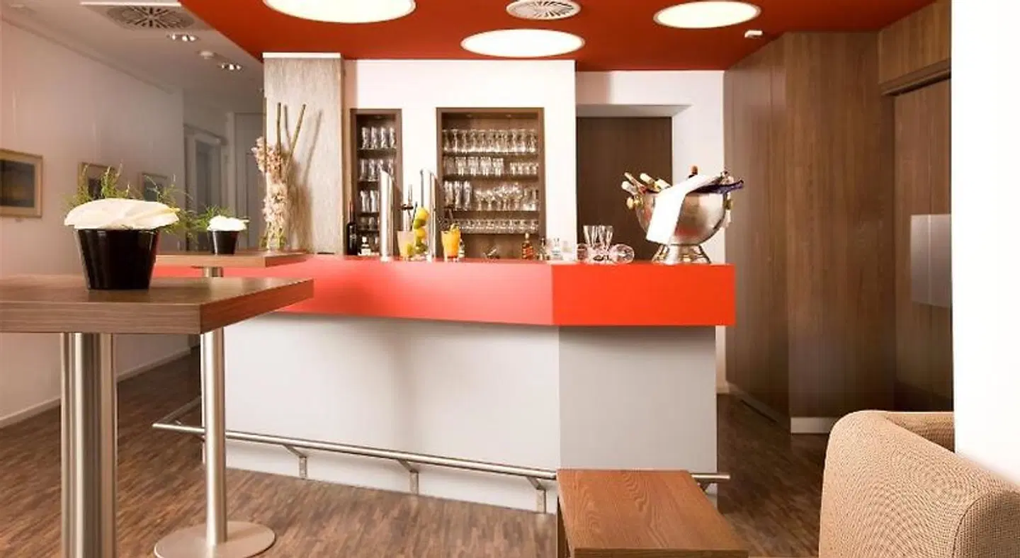 St. Theresia LOUNGE_LOBBY
