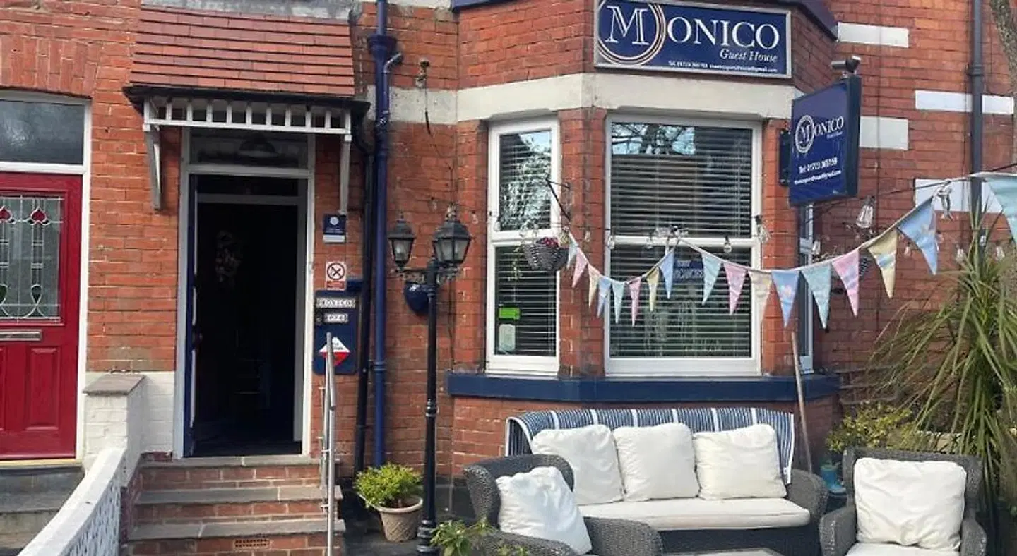 Monico Guest House EXTERIOR