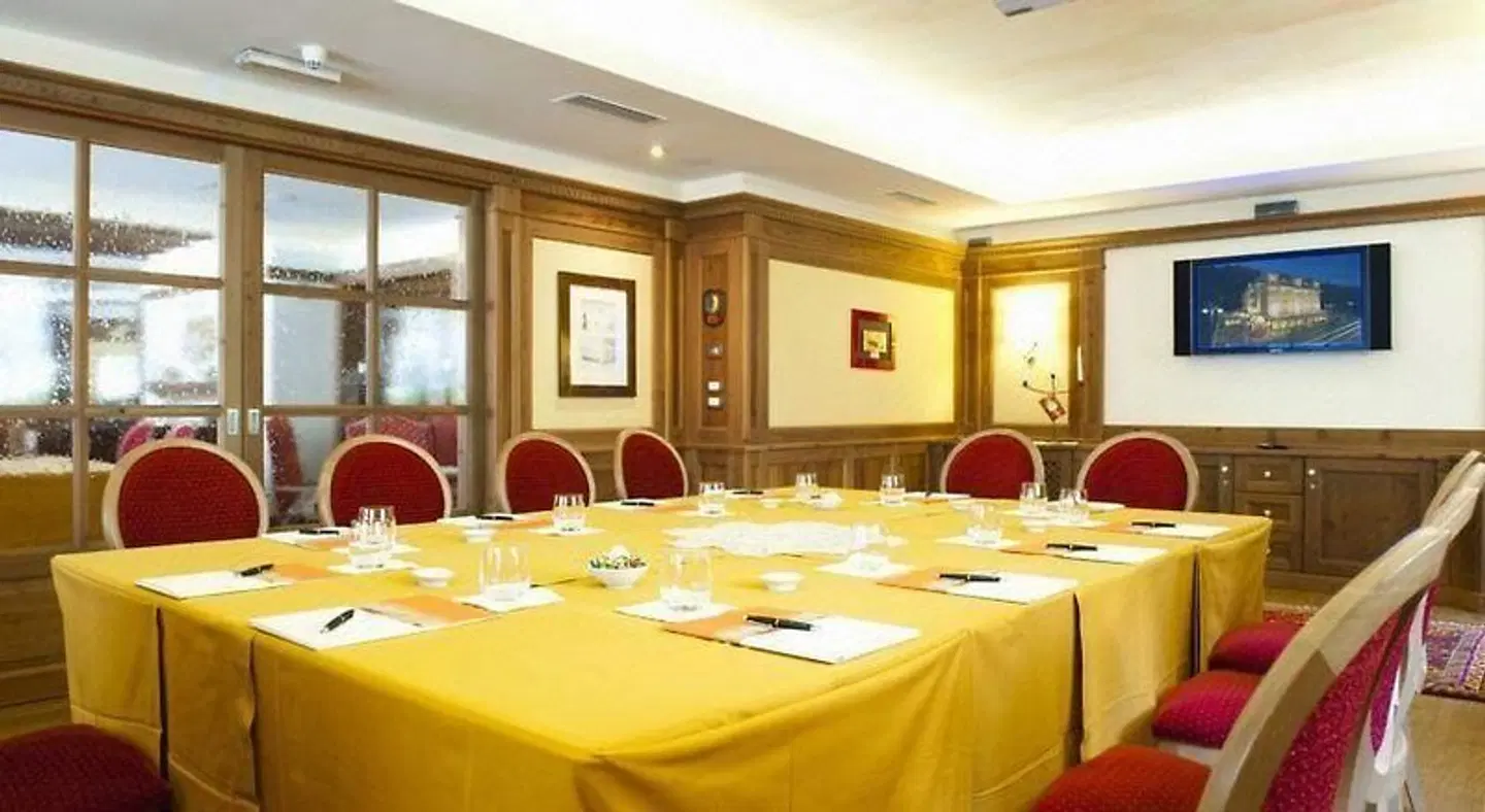 Alpen Suite Hotel Konferenz