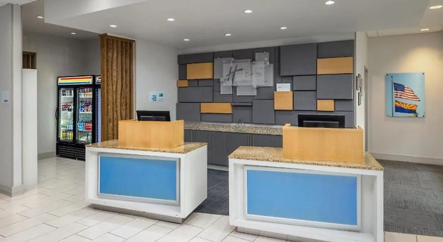 Holiday Inn Express & Suites Phoenix West - Buckeye by IHG LOUNGE_LOBBY