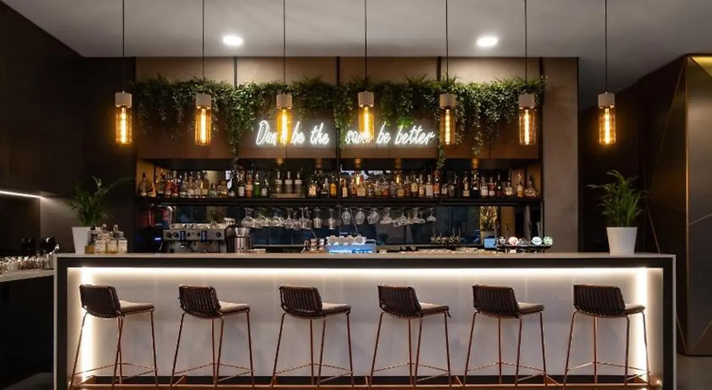 Courtyard by Marriott Vilnius City Center Bar