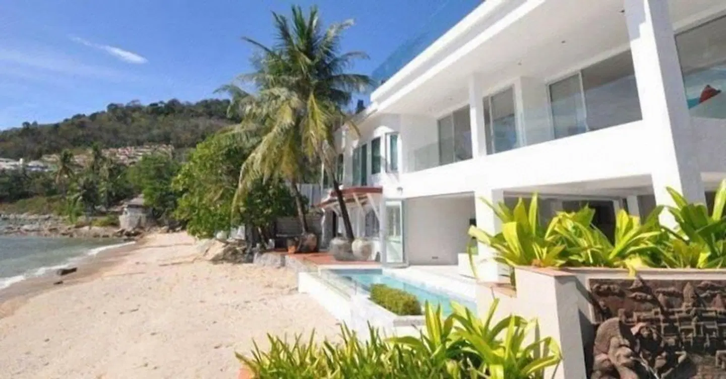 BB Patong Beach House EXTERIOR