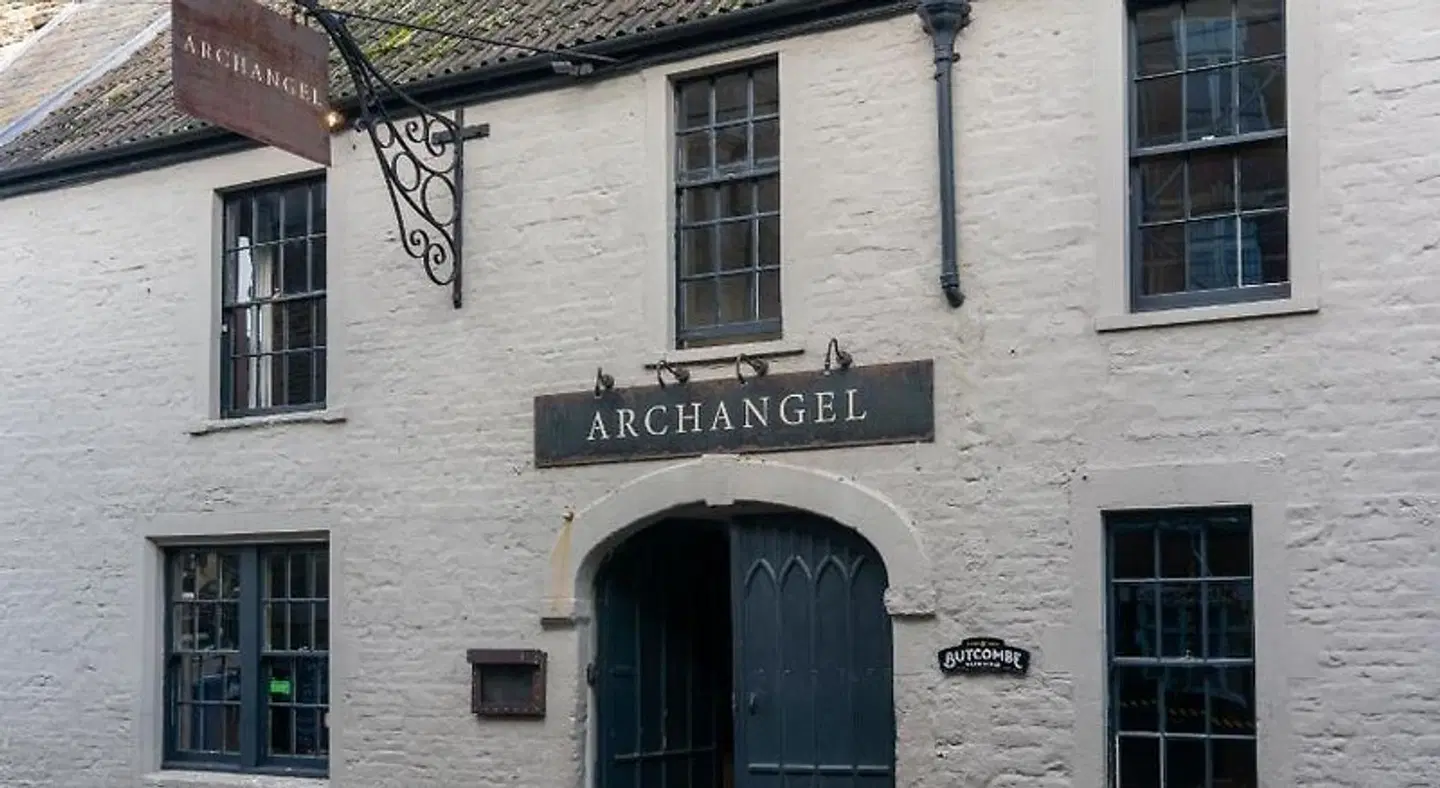 Archangel EXTERIOR