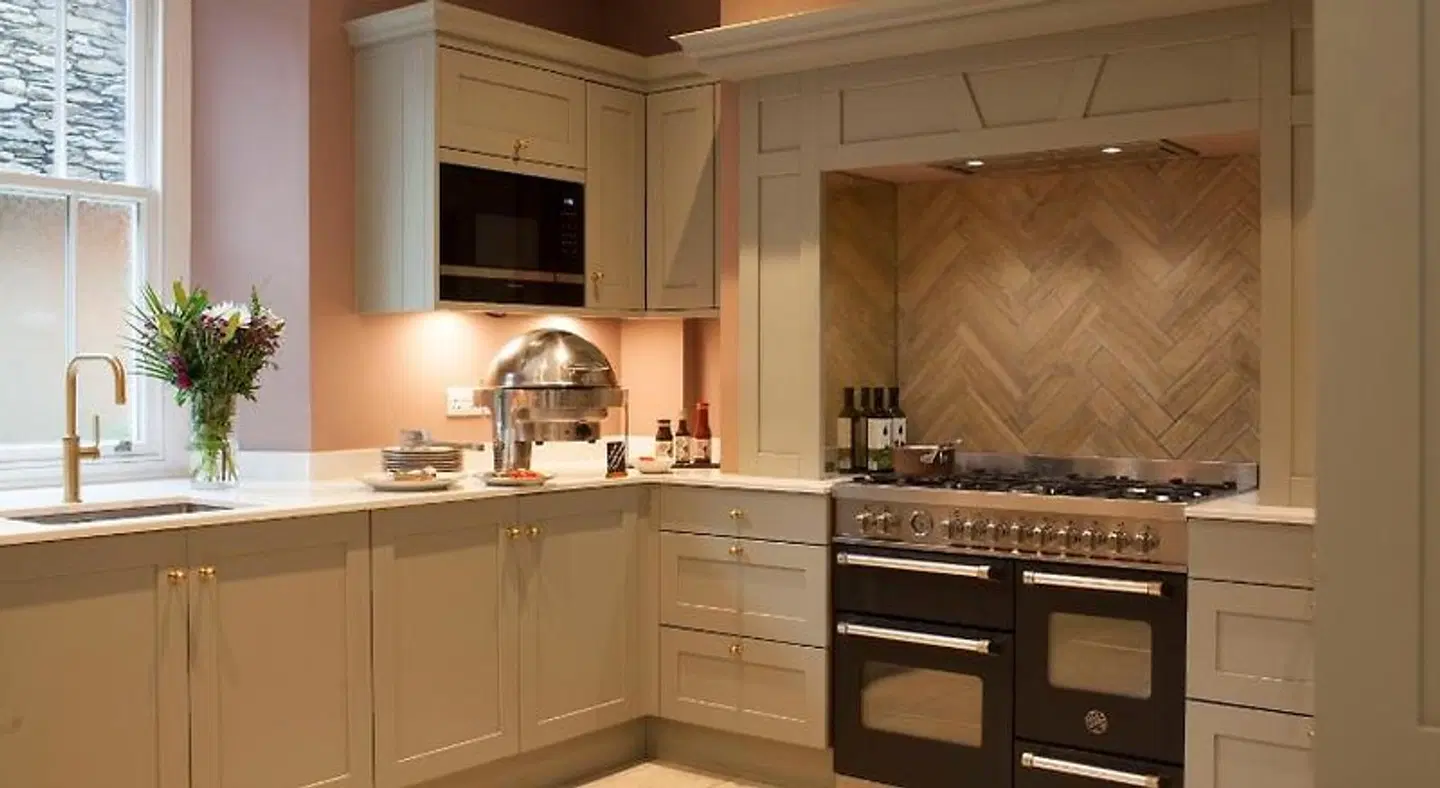 Moss Grove Organic ROOM_EXAMPLE