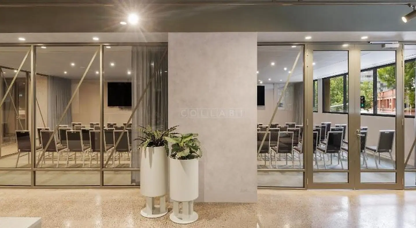 lyf on Elizabeth Melbourne LOUNGE_LOBBY