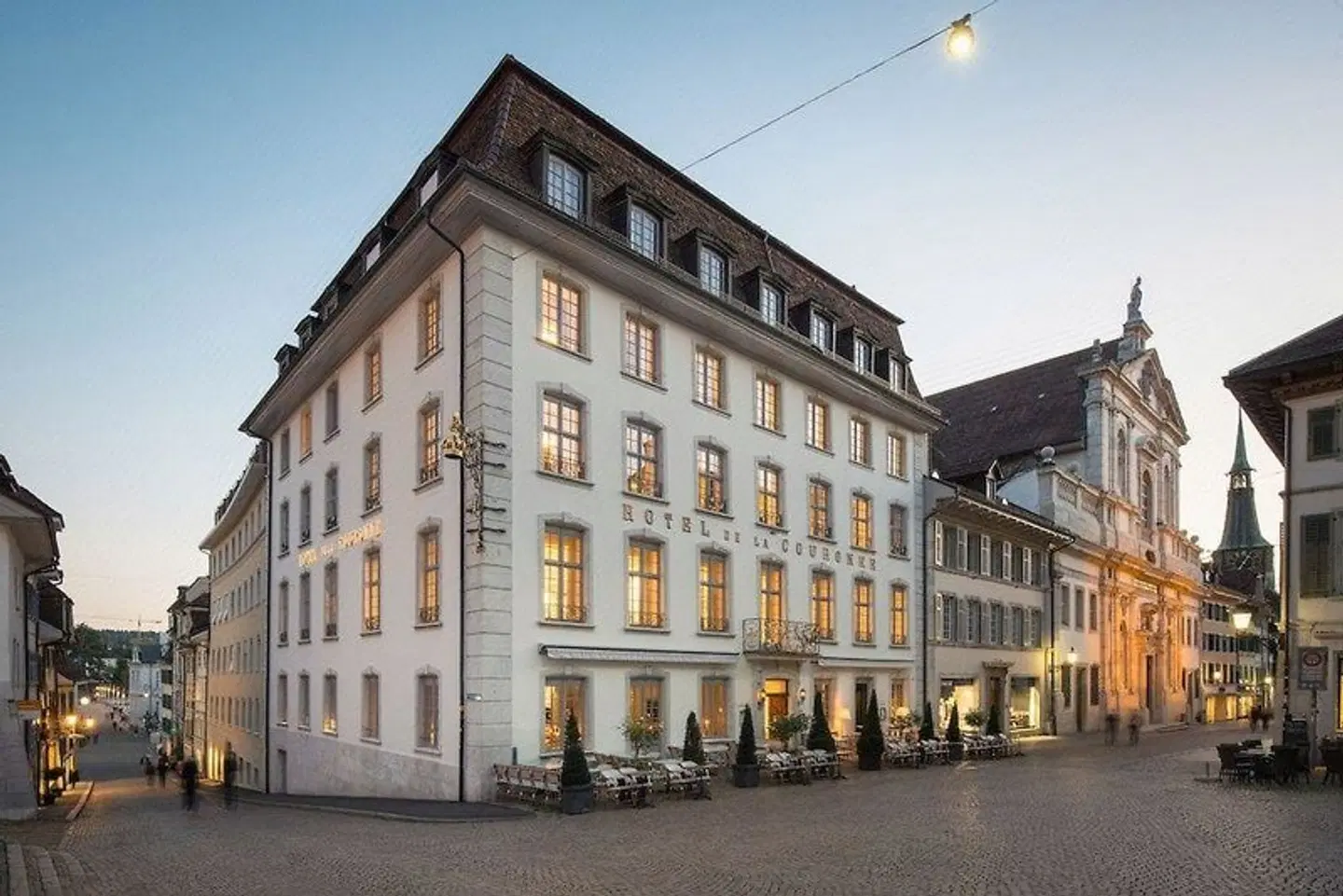 La Couronne Hotel Restaurant EXTERIOR