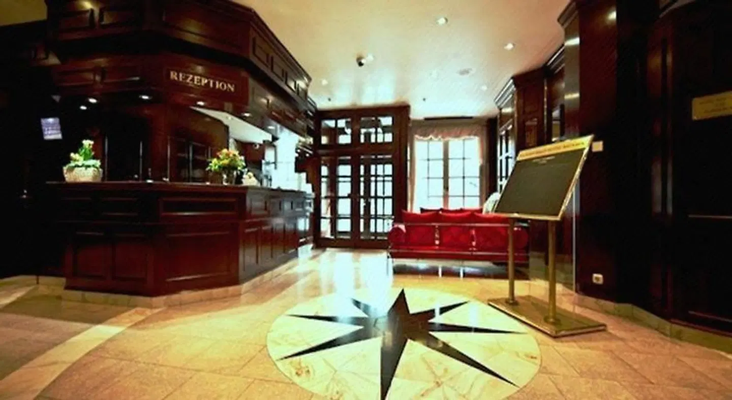 Sachsenwald Hotel Reinbek LOUNGE_LOBBY