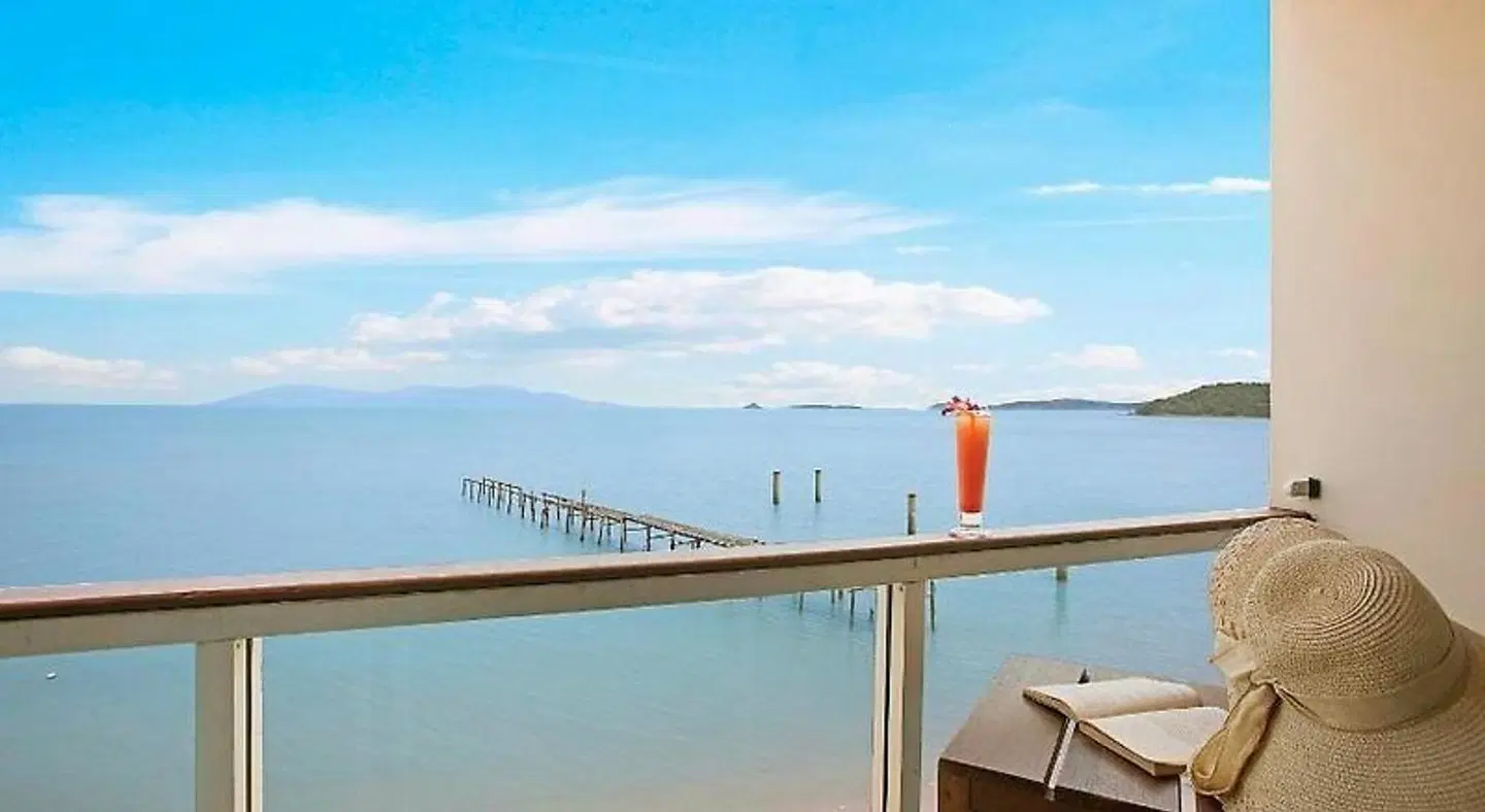 Enjoy Beach Hotel Terrasse