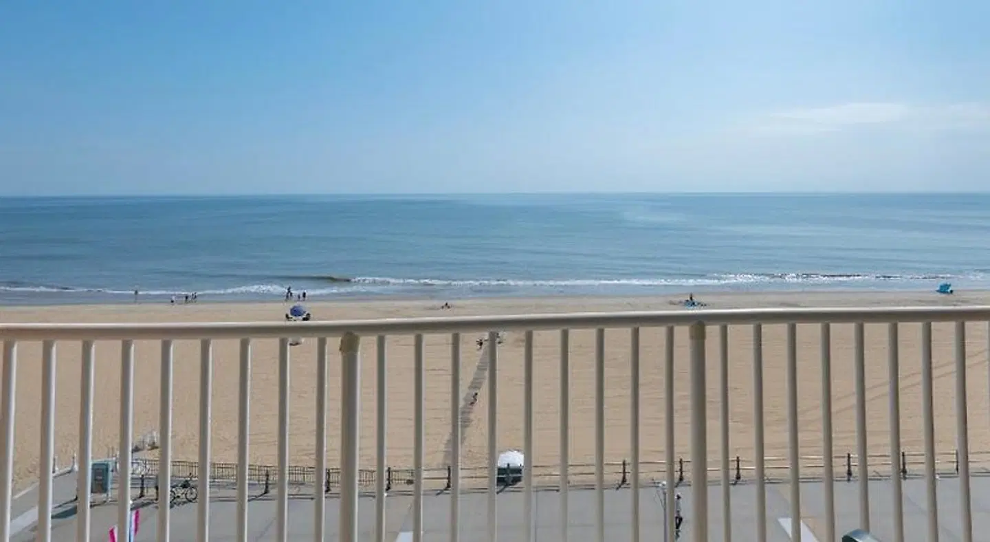 Holiday Inn & Suites Virginia Beach - North Beach by IHG Strand