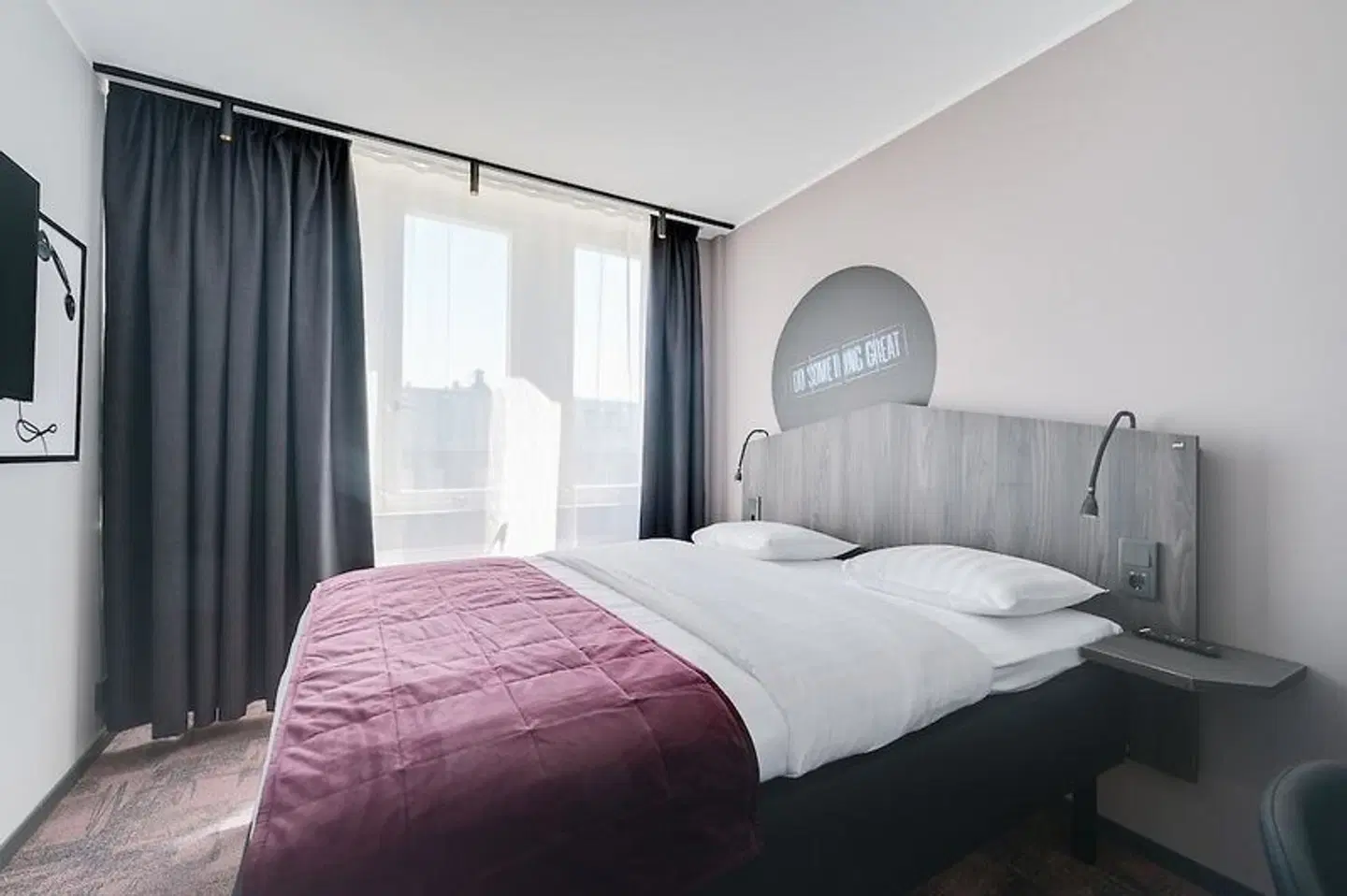 Aldoria ROOM_EXAMPLE