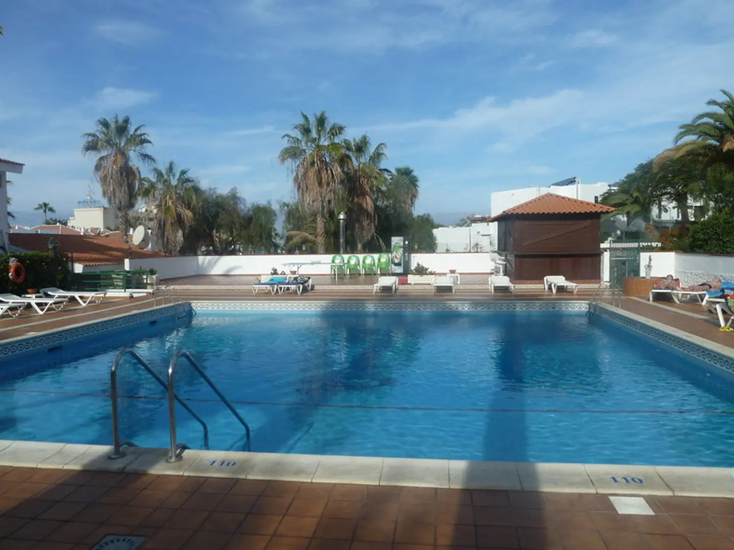 Apartamentos Paradero Pool