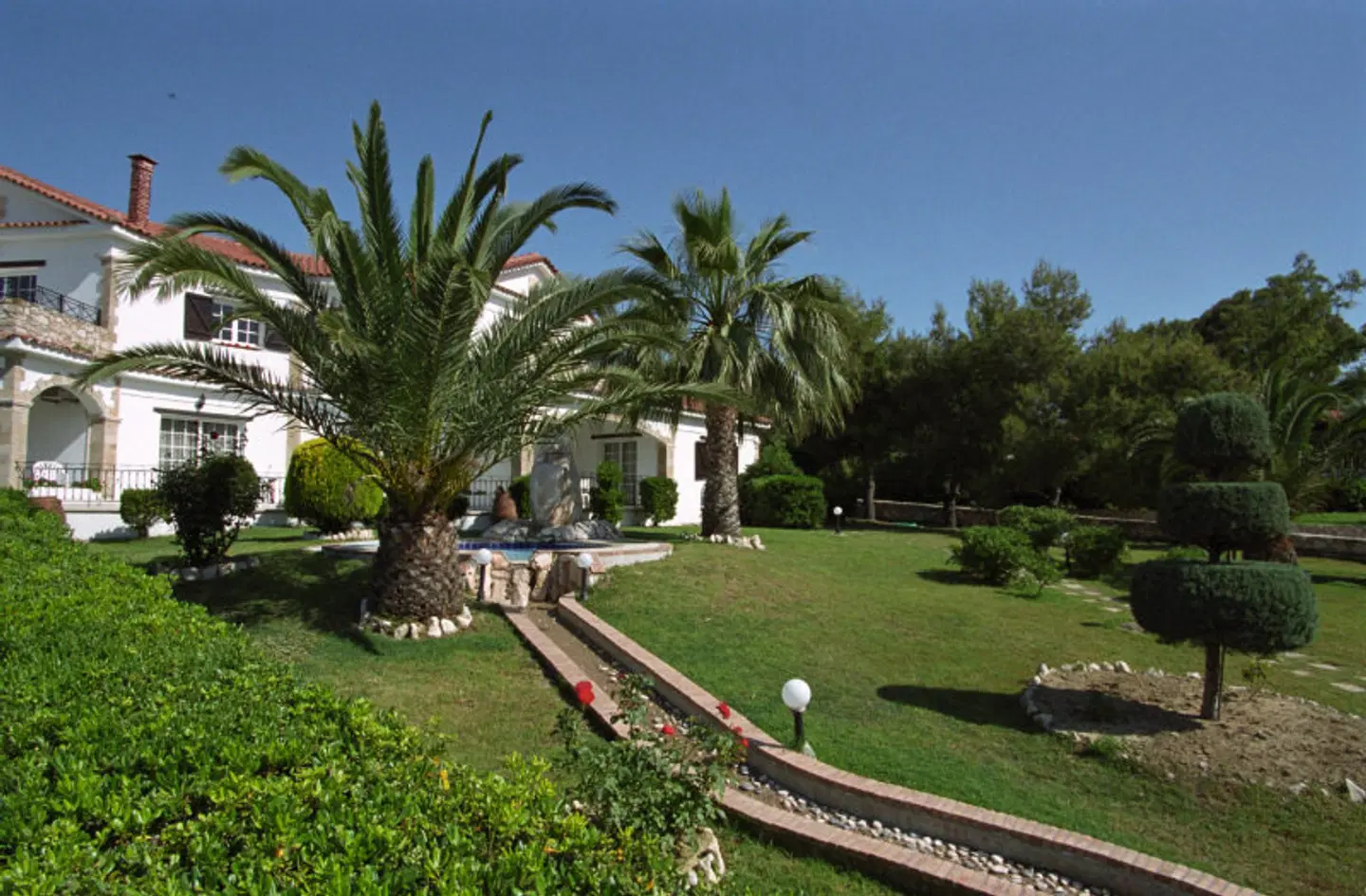 Anagenessis Village Hotel EXTERIOR
