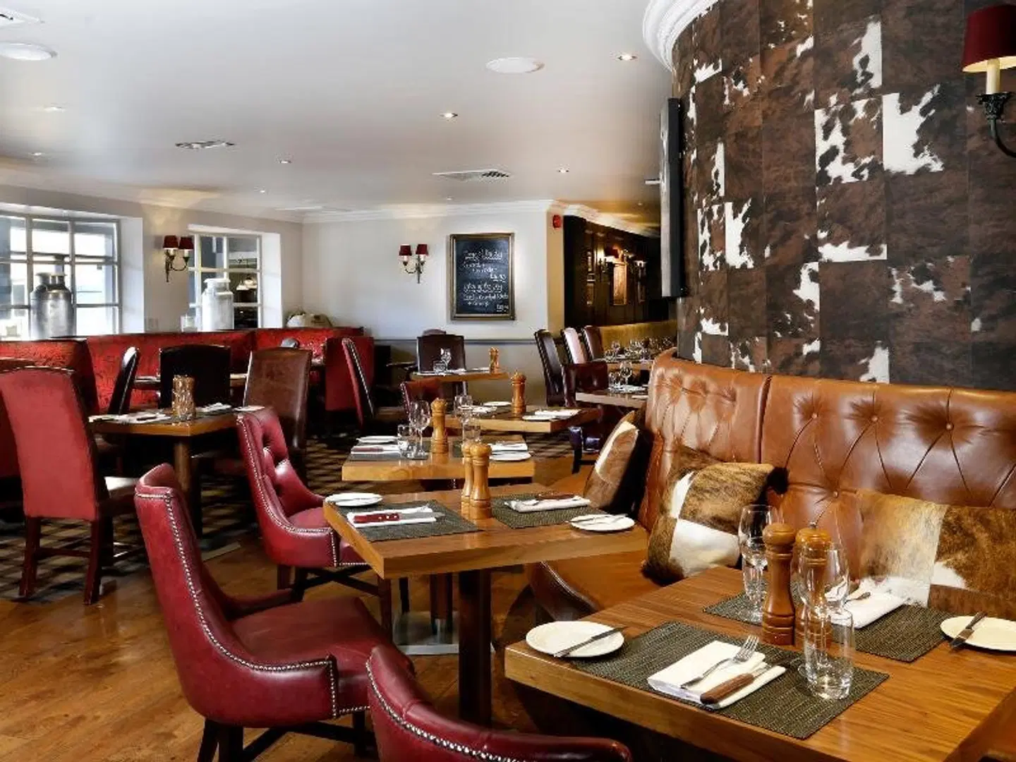 MacDonald Inchyra Hotel & Spa Restaurant