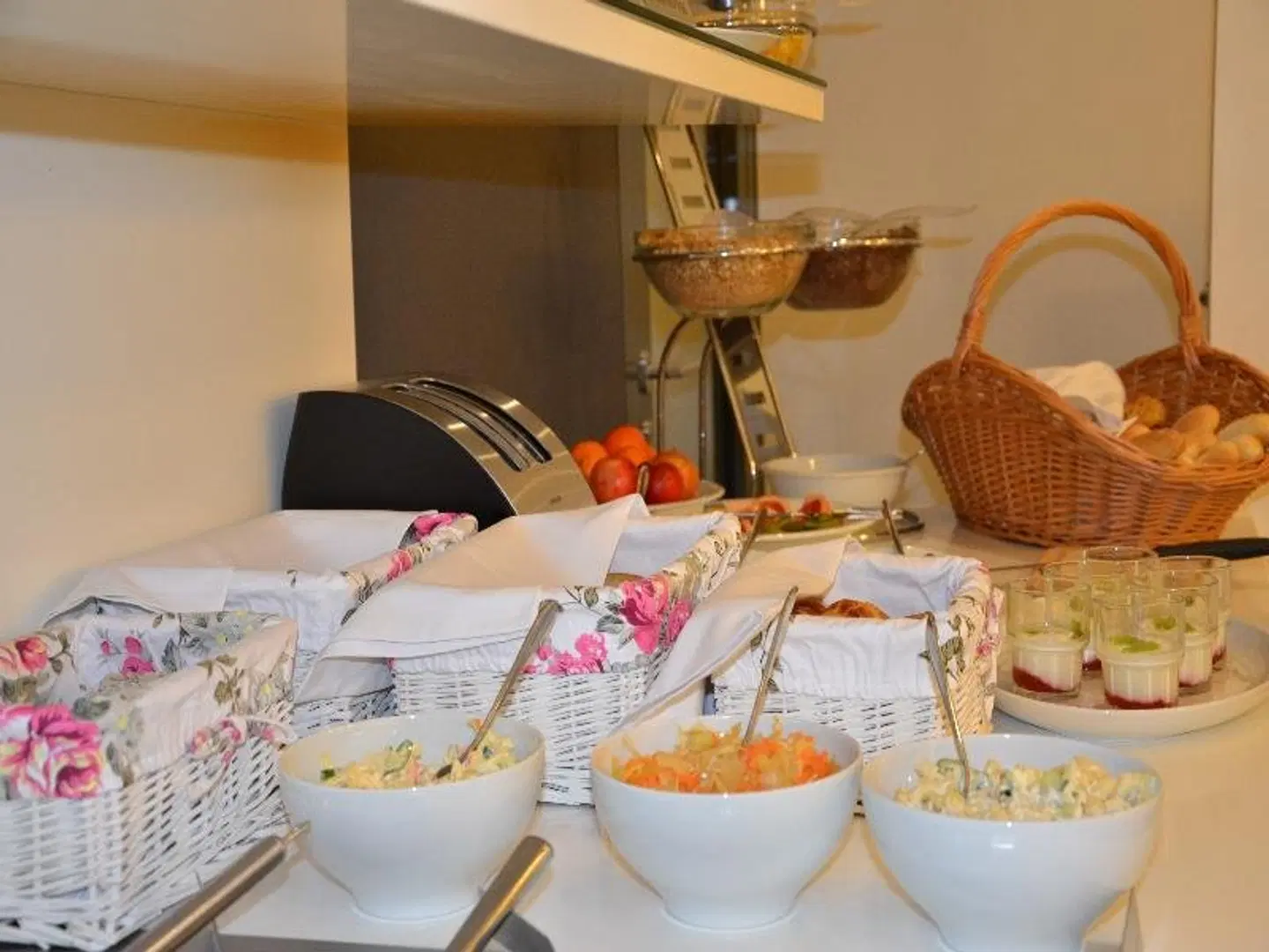 Pure White Restaurant