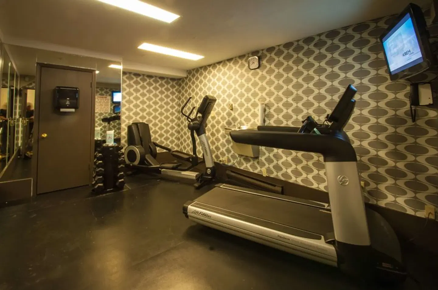 Best Western Airport Inn SPORTS_AND_LEISURE