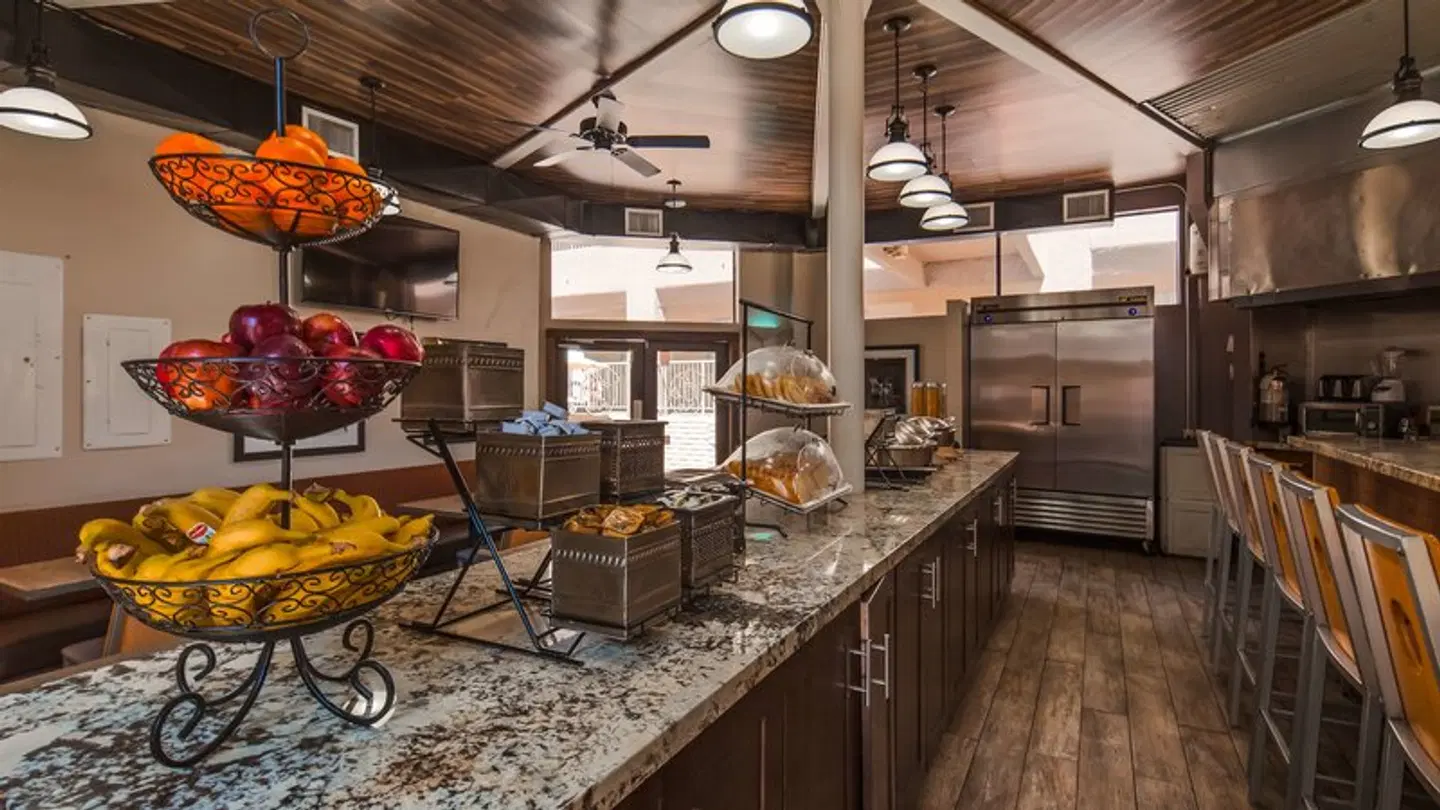 Best Western InnSuites Yuma Mall Hotel & Suites Restaurant