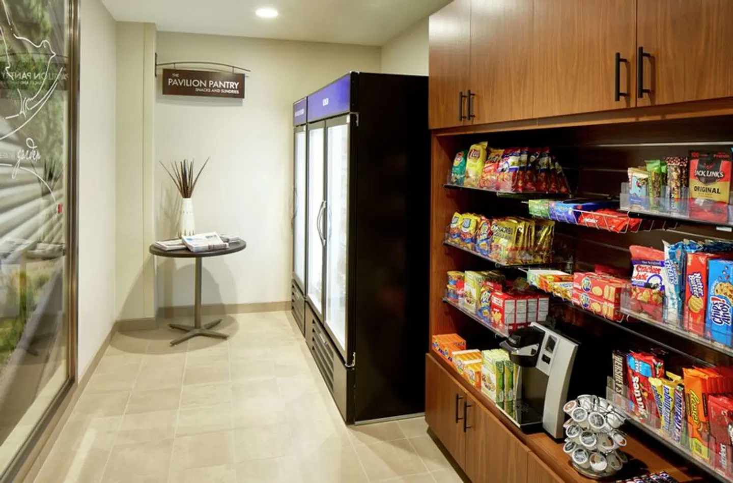 Hilton Garden Inn Phoenix Downtown Bar