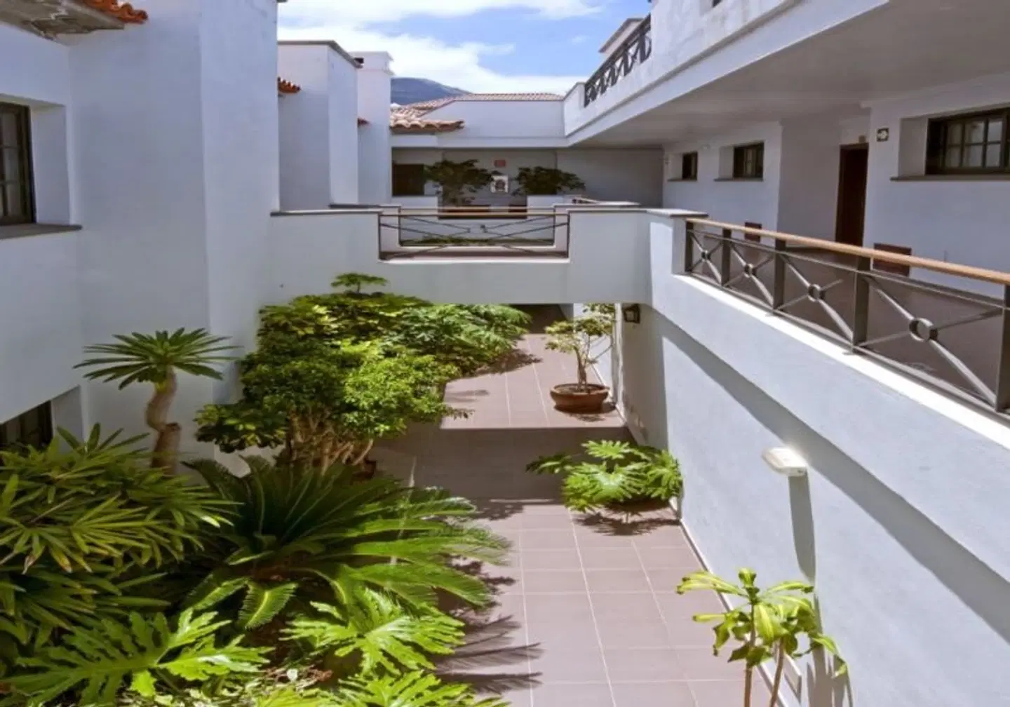 Apartamentos Las Mozas EXTERIOR