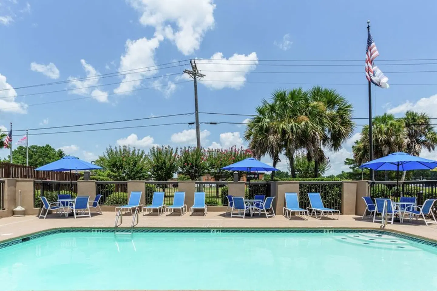 Hampton Inn Biloxi/Ocean Springs OUTDOOR_POOL