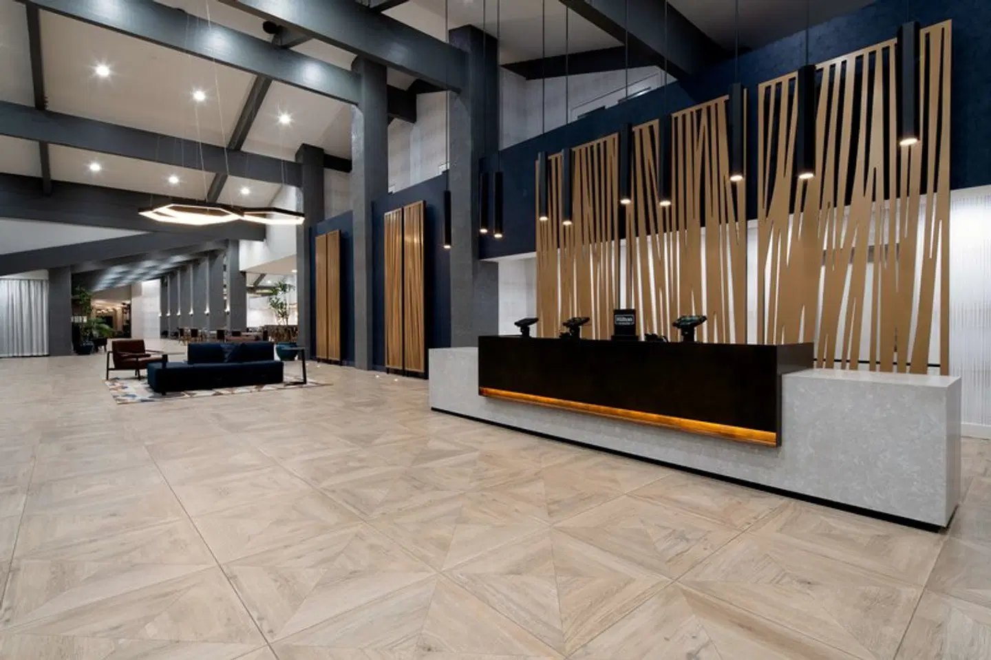 DoubleTree by Hilton Bakersfield LOUNGE_LOBBY