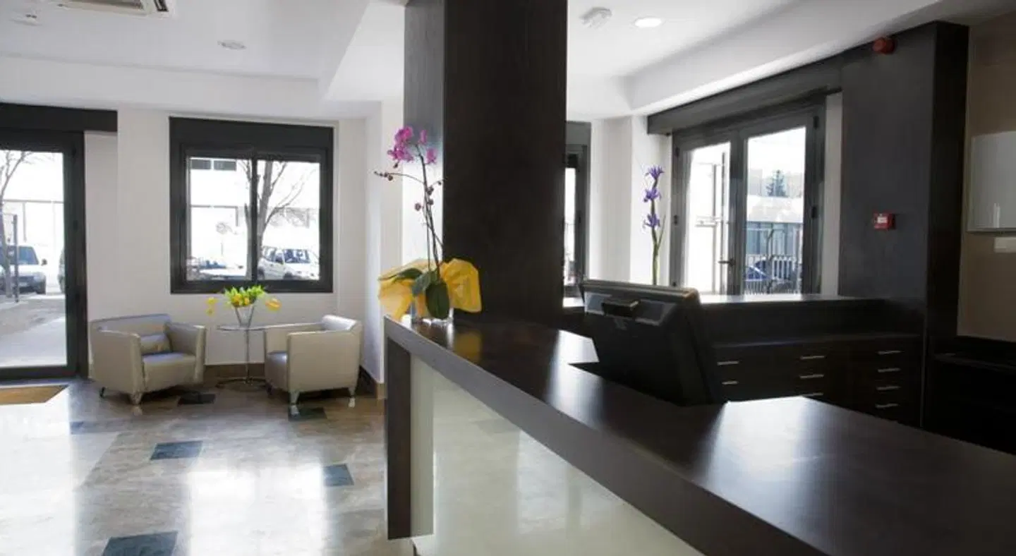 Compostela Suites ROOM_EXAMPLE