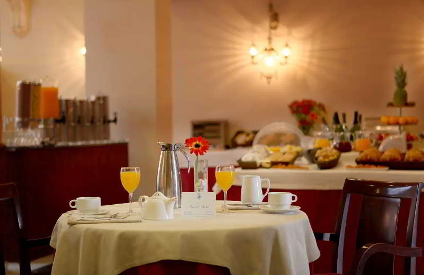 Hotel Nouvel Restaurant