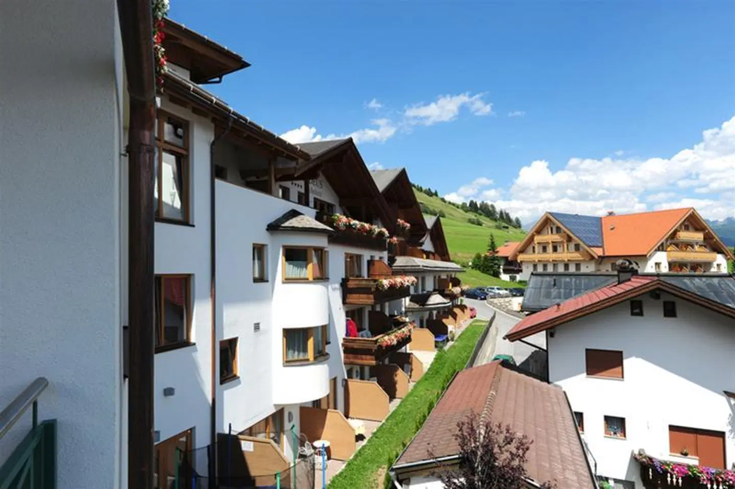 Amadeus-Micheluzzi EXTERIOR