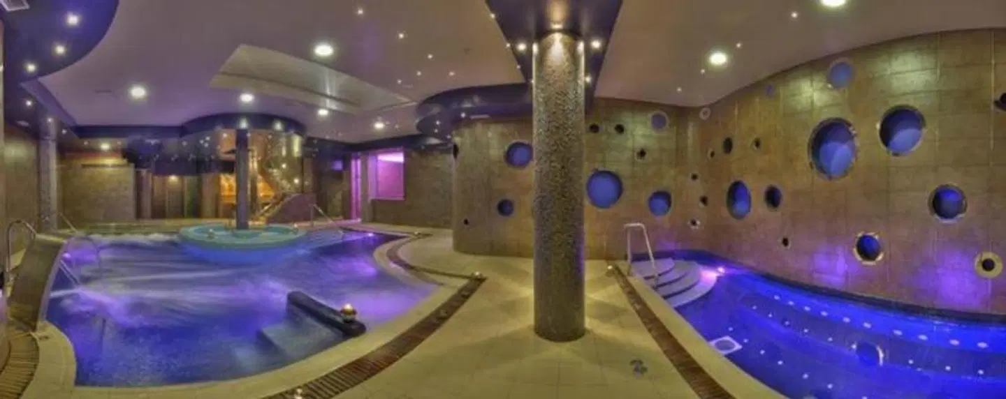 Marylanza Suites & Spa Hallenbad