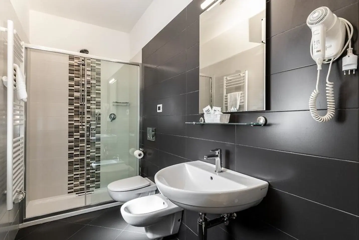 Mediterraneo Badezimmer