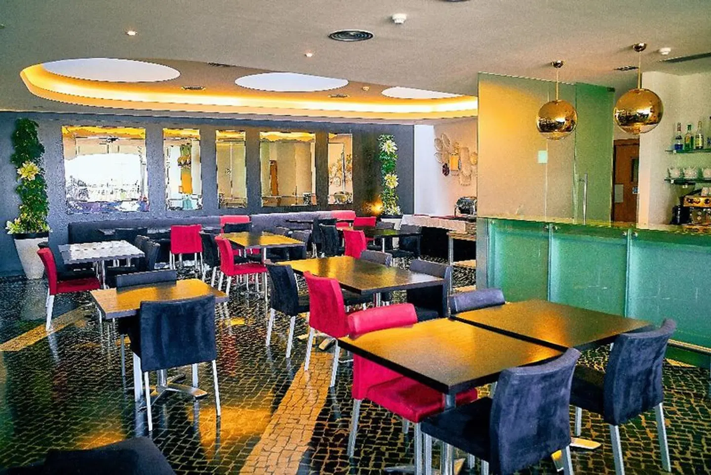 Praia Marina Bar