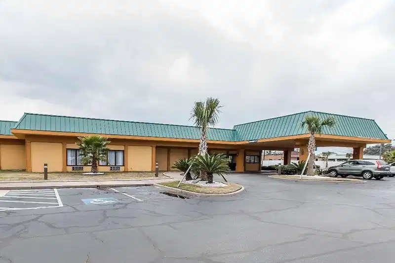 Quality Inn Midtown Savannah – Hotelfoto