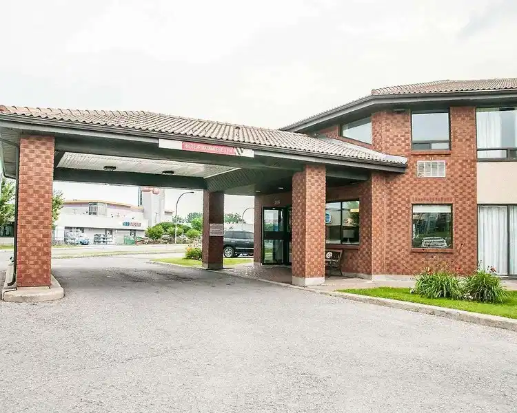 Comfort Inn Laval – Hotelfoto