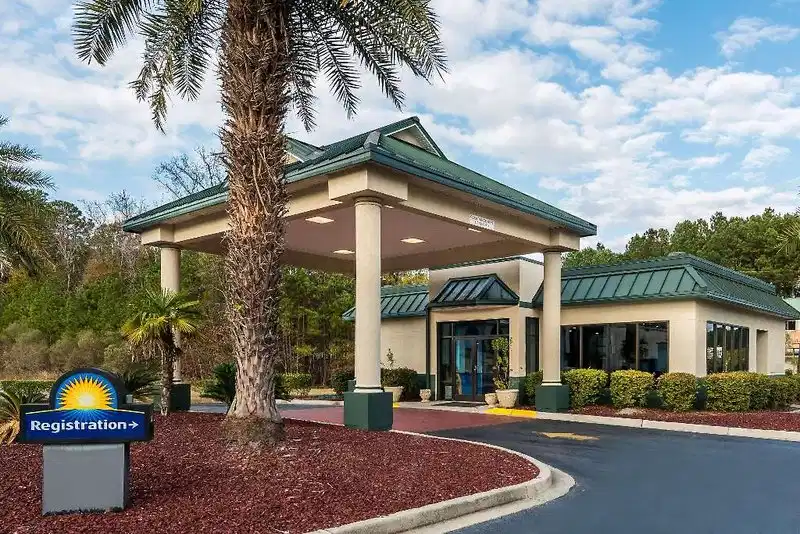 Days Inn by Wyndham Richmond Hill/Savannah – Hotelfoto