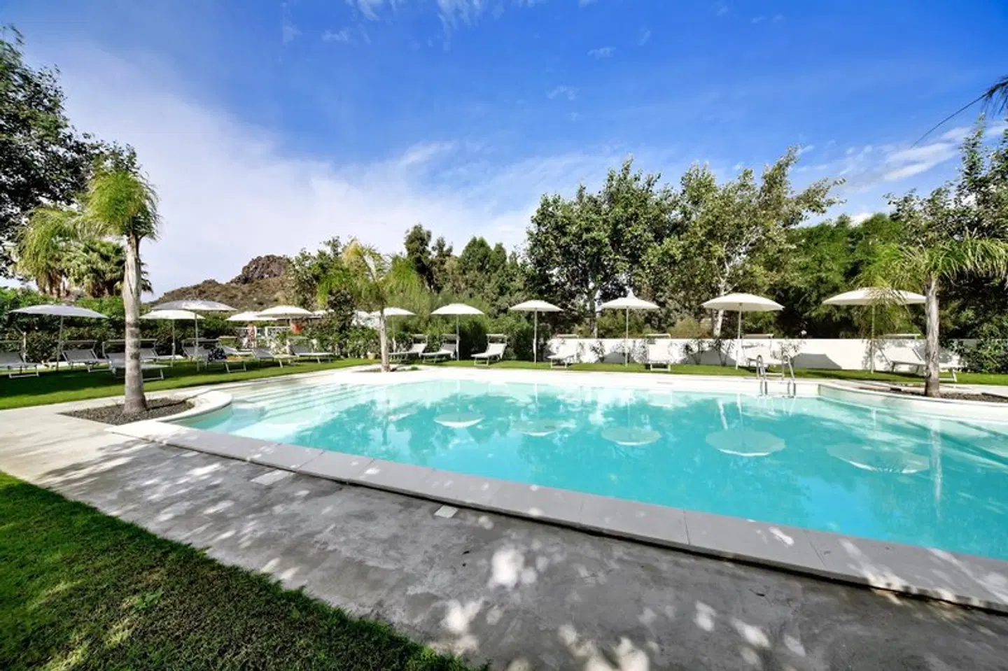 Hotel Garden OUTDOOR_POOL