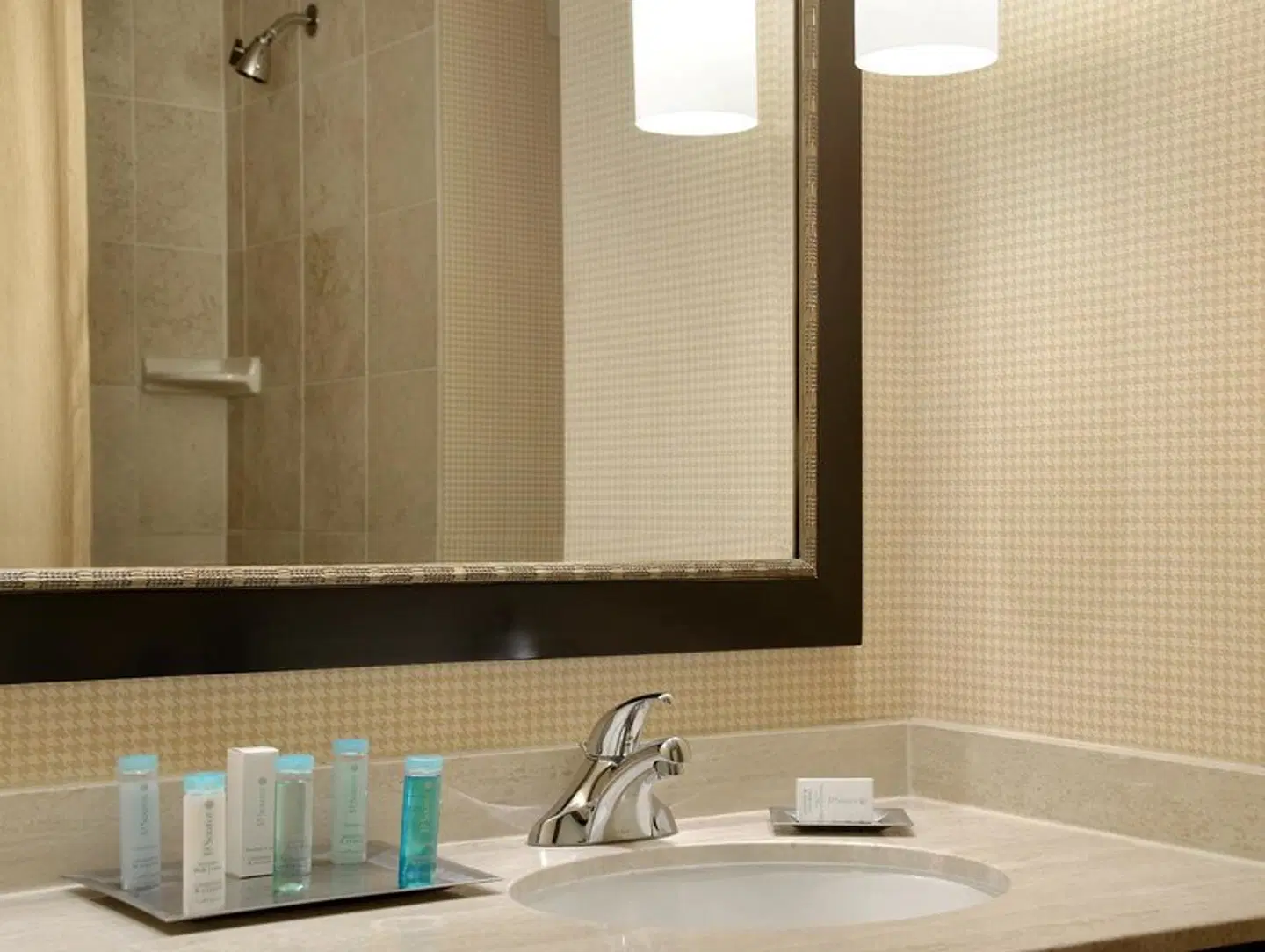 Hilton Houston North Badezimmer