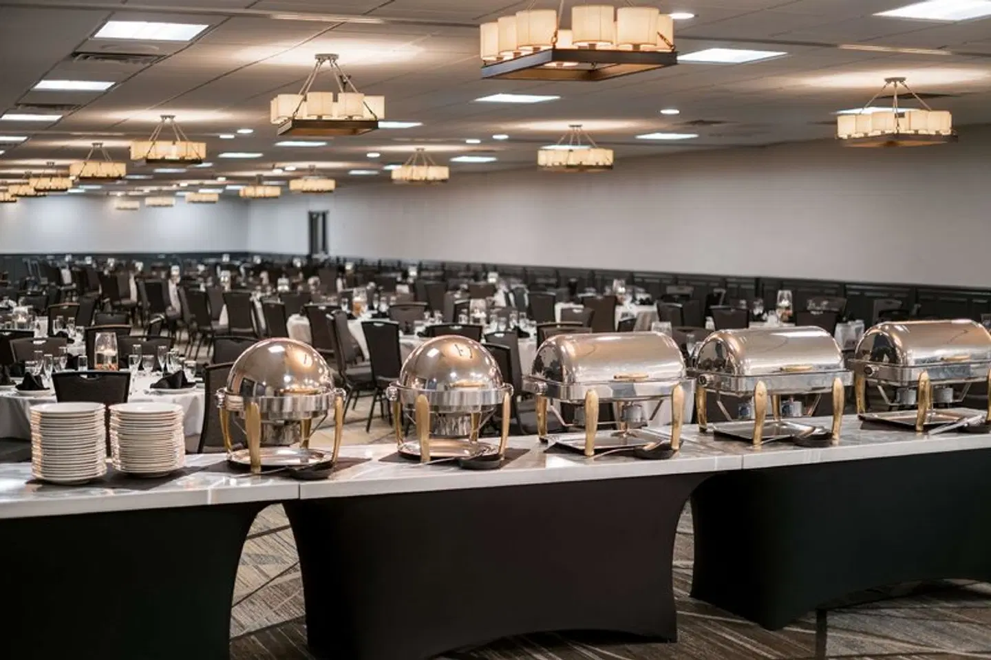Embassy Suites by Hilton Austin Central Bar