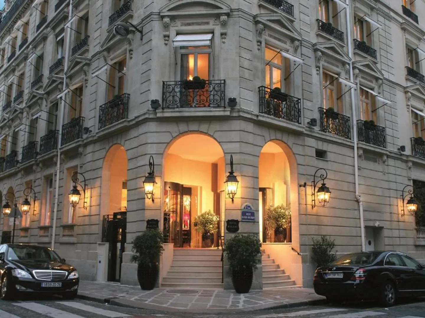 Hotel Balzac EXTERIOR