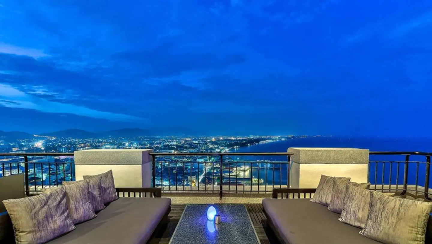 Hilton Hua Hin Resort & Spa Terrasse