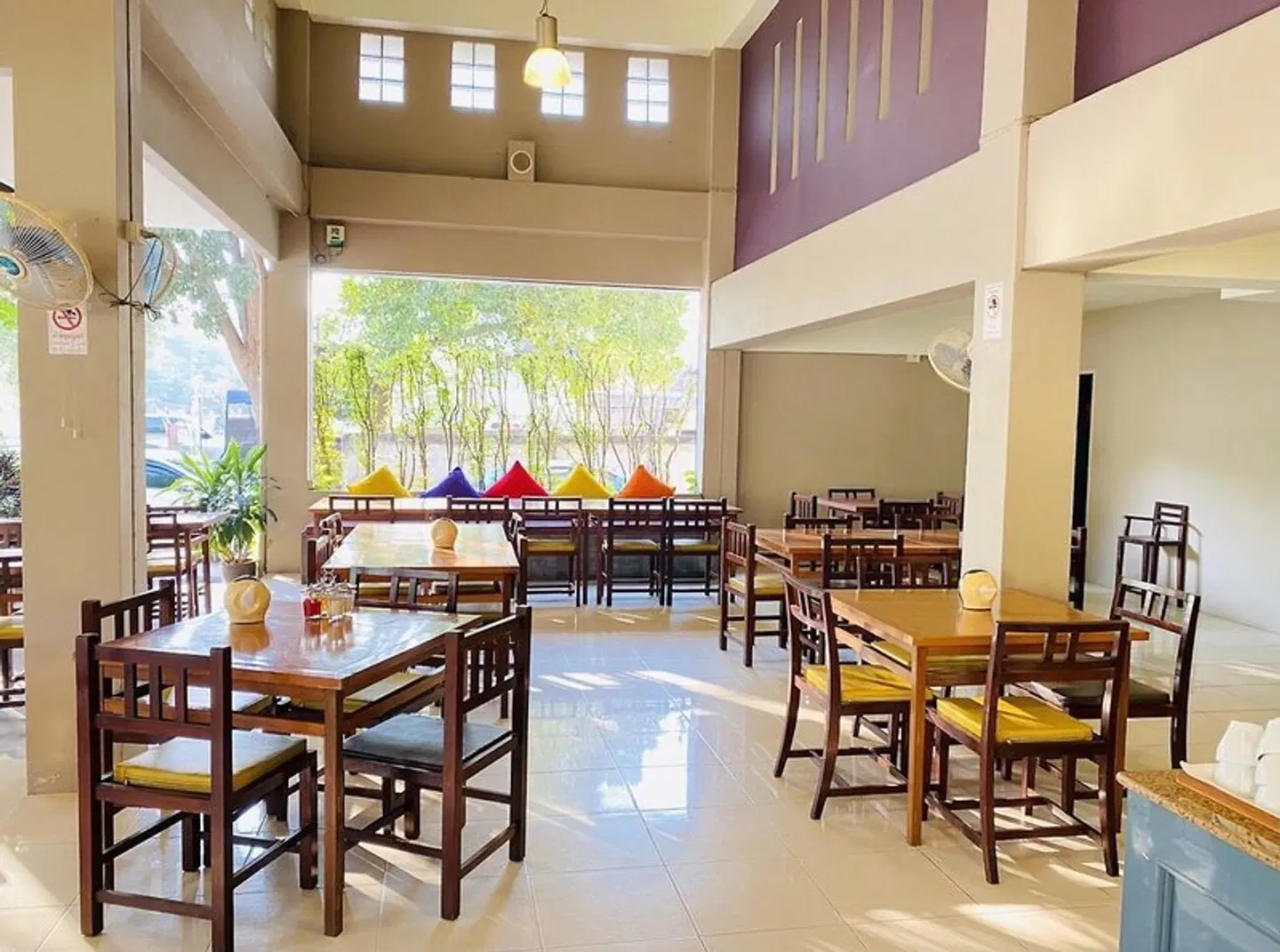 Sun Hotel Restaurant