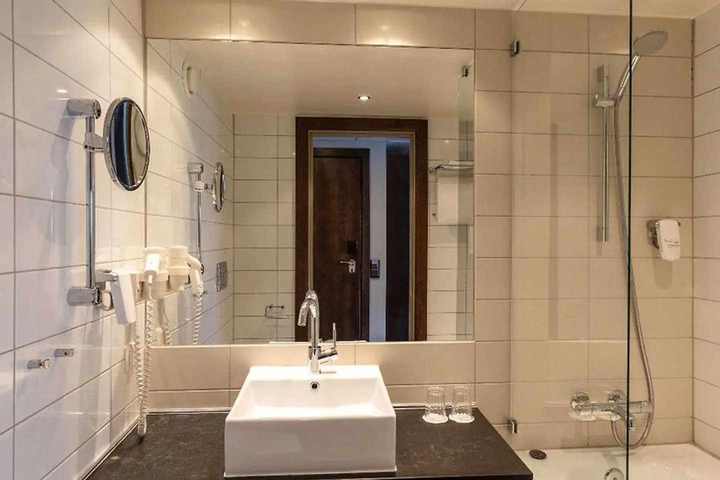 Skifer Hotel Badezimmer
