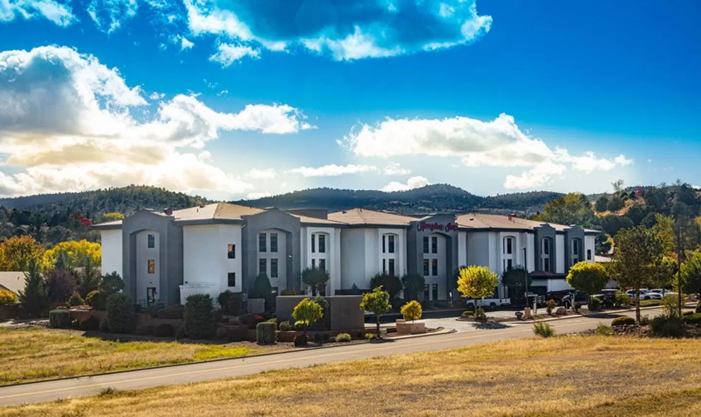 Hampton Inn Prescott EXTERIOR