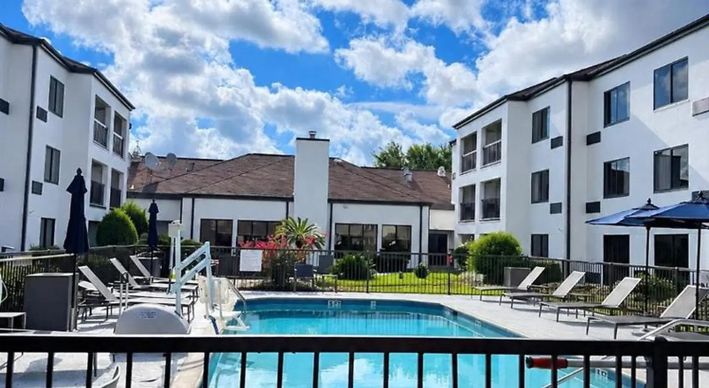 Courtyard by Marriott Houston Hobby Airport Terrasse