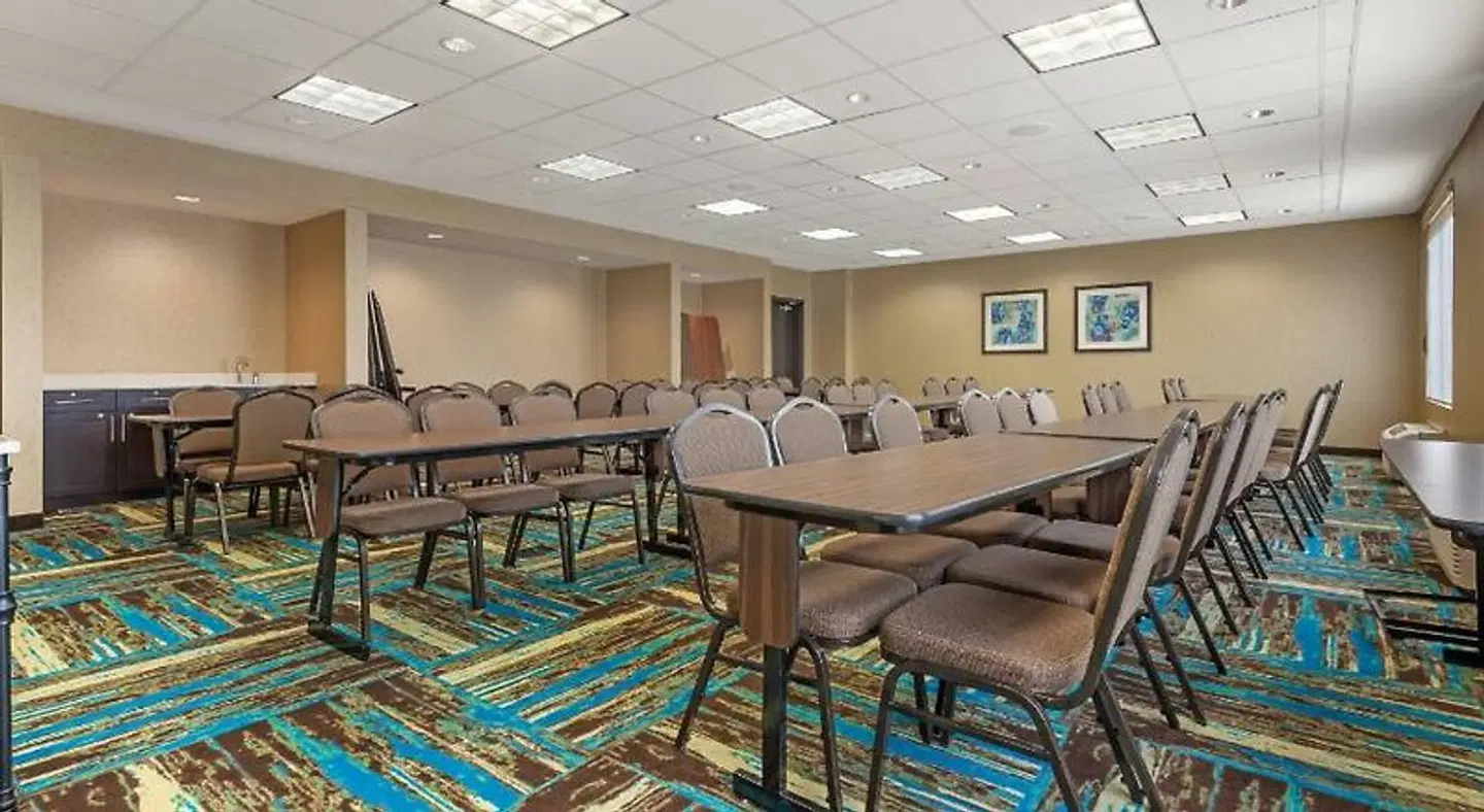 Comfort Inn & Suites Airport North Konferenz