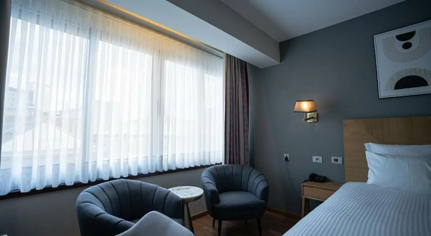 Bedford Hotel & Congress Centre ROOM_EXAMPLE