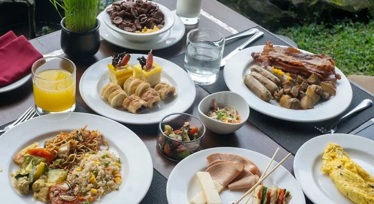 Visesa Ubud Resort Restaurant